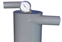 A built-in pressure gauge allows users to monitor vacuum pressure